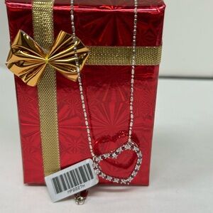 Elegant Silver Heart Necklace